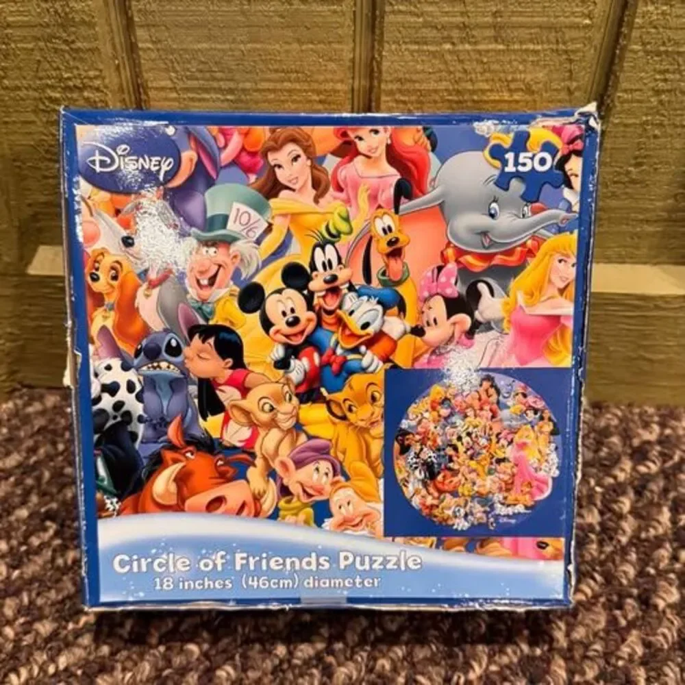 Disney Circle of Friends 150 Piece Puzzle